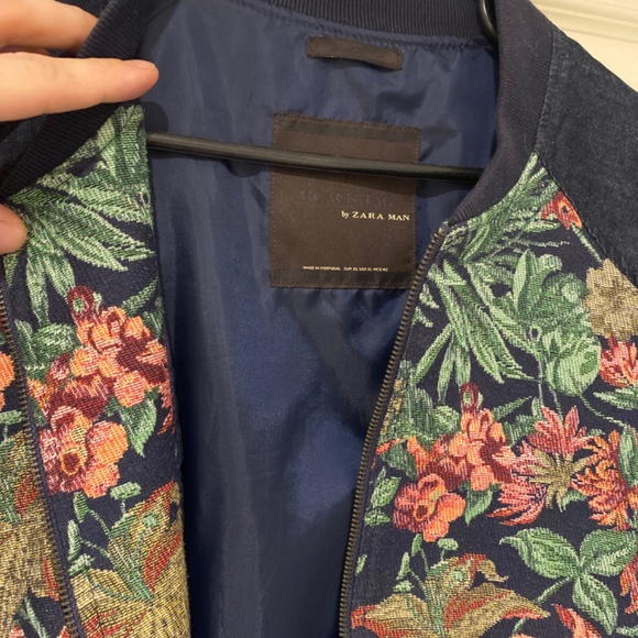 Mens floral bomber jacket - Picture 3 of 3